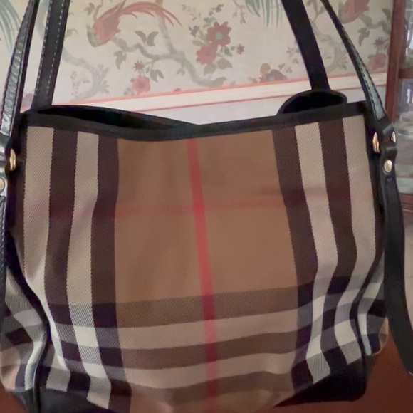 BURBERRY CANTERBURY BLACK LEATHER HOUSE CHECK CANVAS
SHOULDER SMALL TOTE BAG - Picture 6 of 8